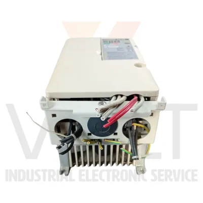 Omron VZA45P5FAA CIMR-VZ4A0018FAA Second hand