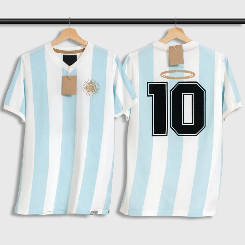 Tribute D10S Maradona Home