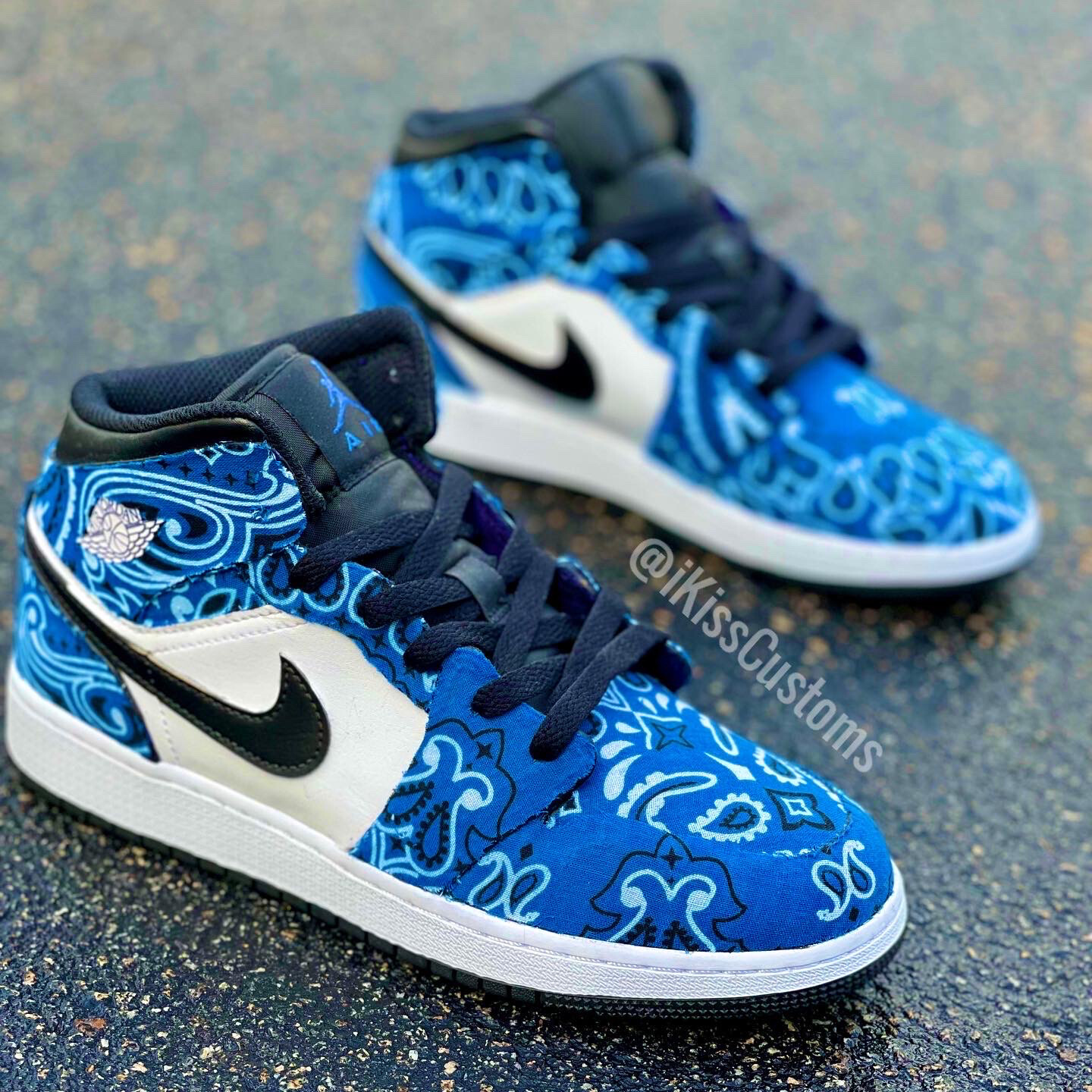 Blue Bandana AJ1s ( Wings Out)