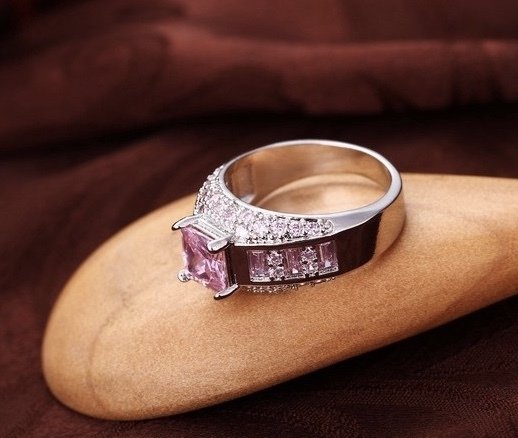 Anillo Romántico Rosa