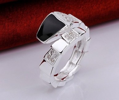 Anillo Serpiente y Brillantes