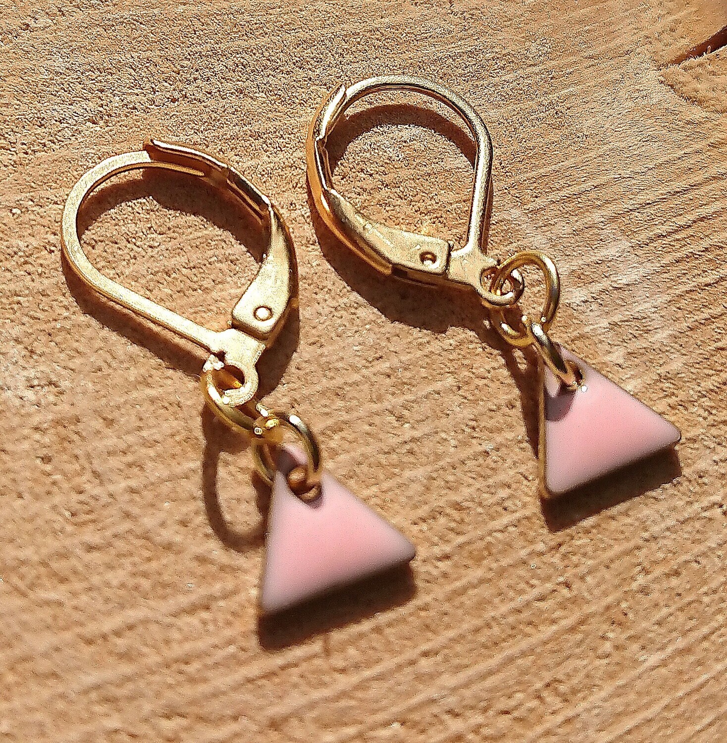 Boucles Triangolina acier inox doré rose nude