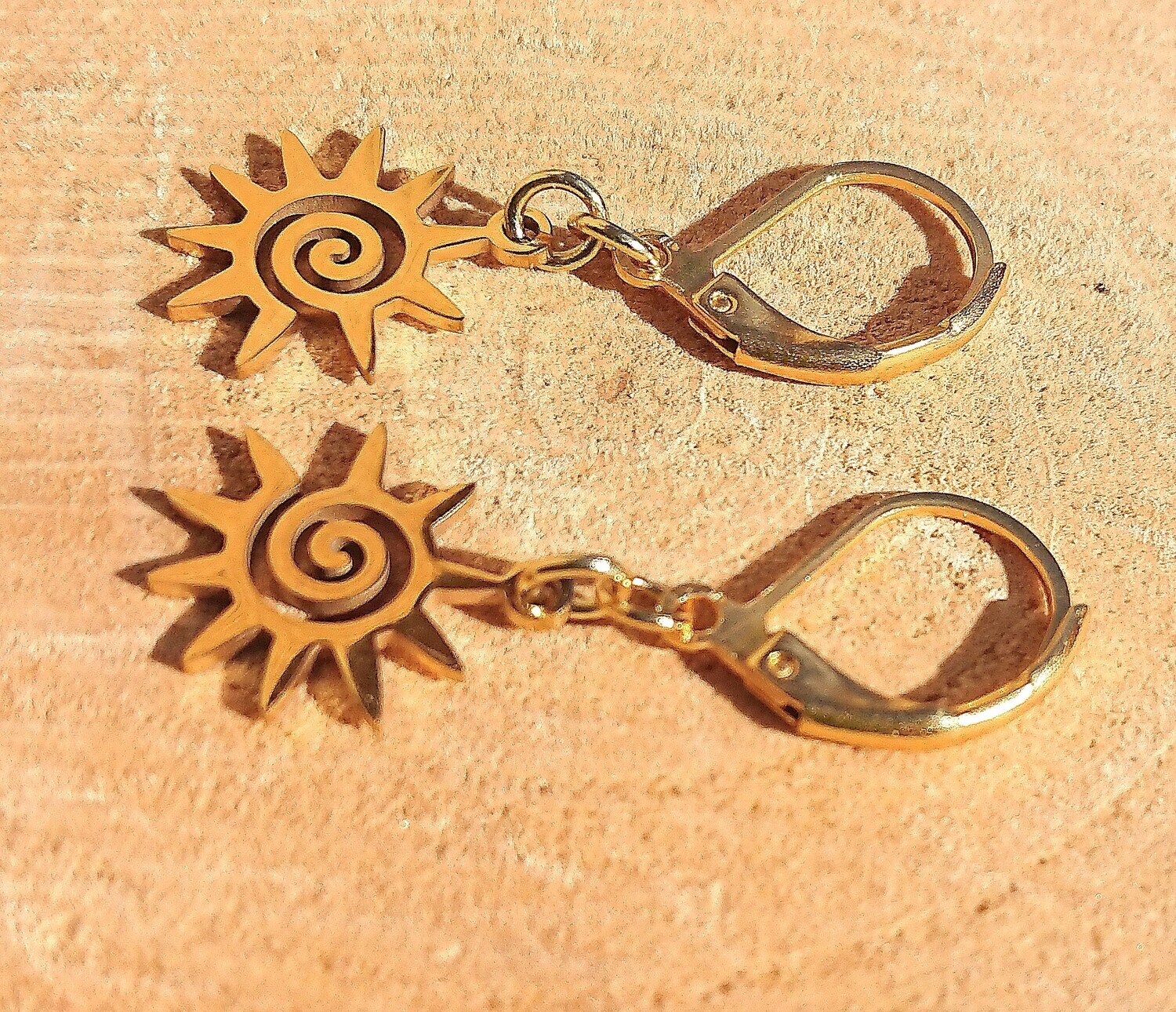 Boucles Solemia acier inox doré