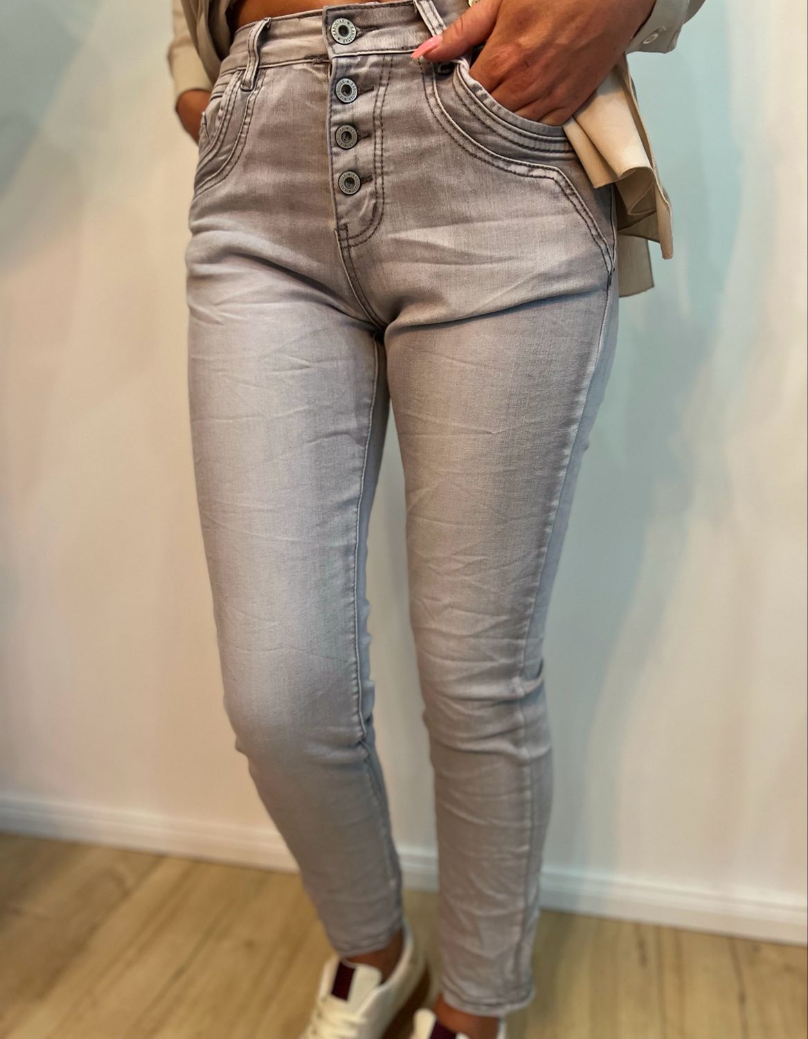 Jeans „Caro grey“