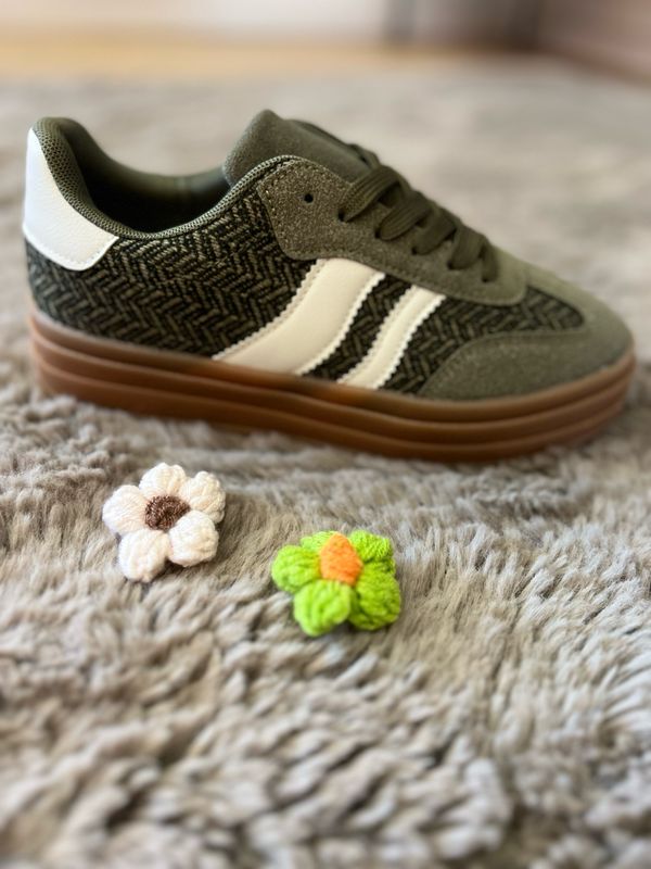 Sneaker „Khaki“