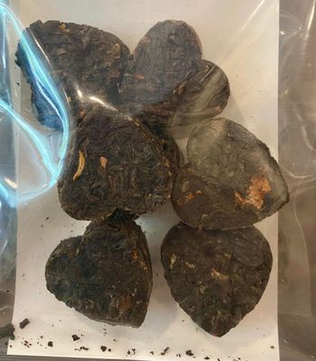 Vanilla Rose Dark Pu&#39;erh Hearts