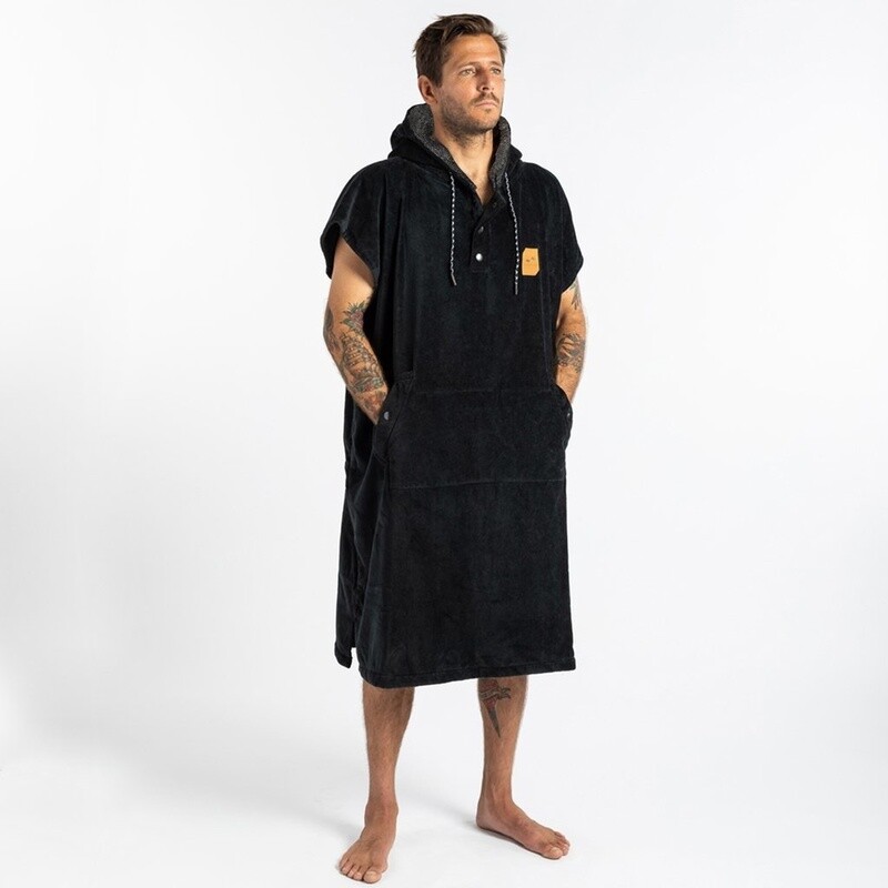 SLOWTIDE THE DIGS PONCHO BLACK
