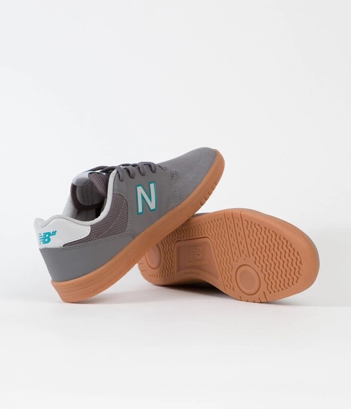 New Balance 425 Grey/Gum