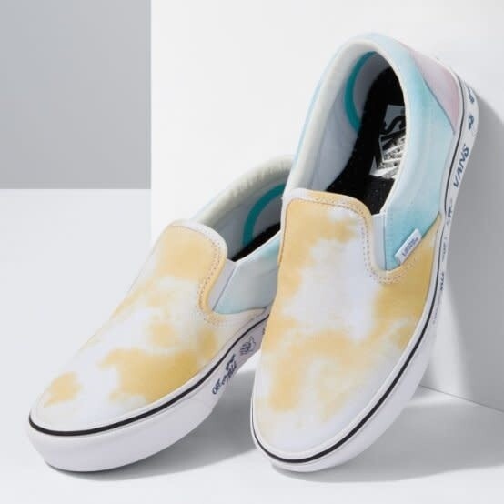VANS ComfyCush Slip-On (PASTEL  TIE DYE) WMNS