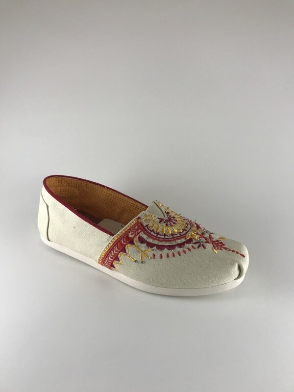 Toms Natural Beaded Canvas Classic
