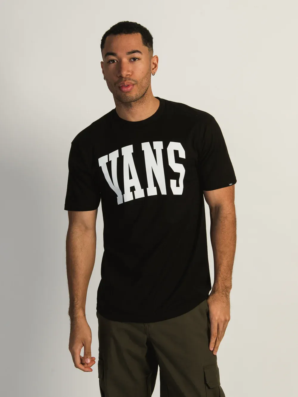 VANS ARCHED SS TEE Black