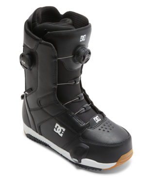 DC Control Step On Blk/Wht