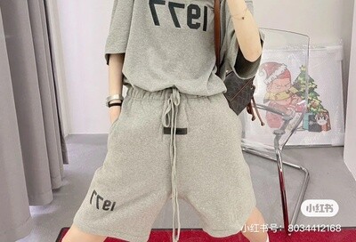 ESSENTIALS  1977 SHORT GREY
