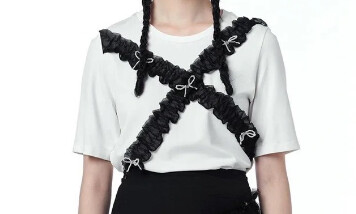 HERLIAN TEE