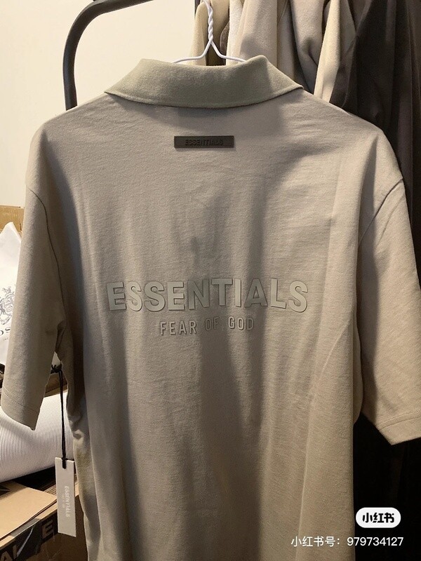 ESSENTIALS  POLO GREY