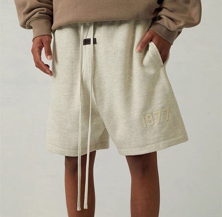 ESSNENTIALS 1977 SHORT  OAT