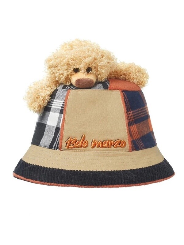13DE MARZO BEAR INSIDE-OUT PLAID BUCKET HAT/BROWN