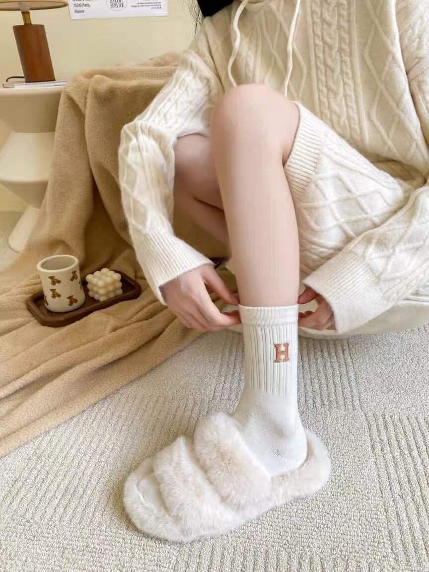 H SOCKS KOREA
