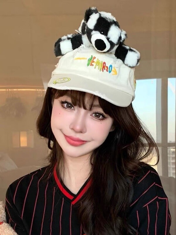 13DE MARZO DOODLE WHITE CAP