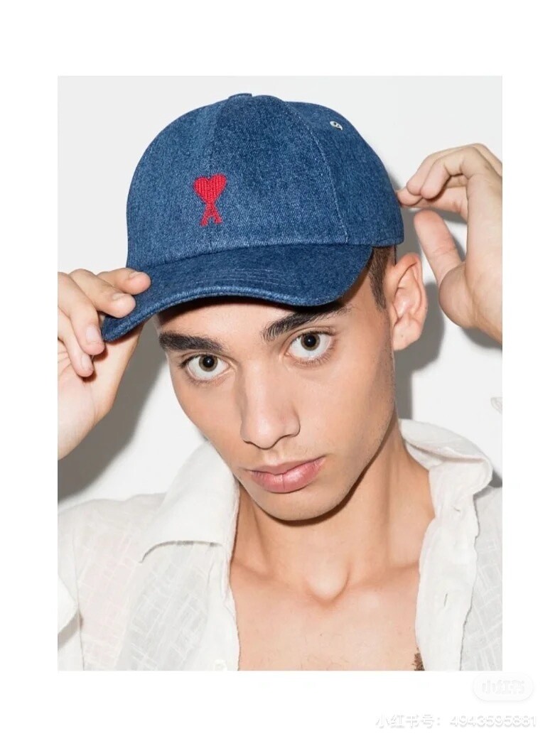 AMI DENIM CAP WITH RED HEART / BLUE