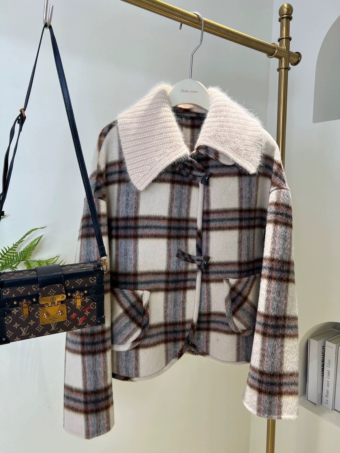 BROWN PLAID COAT/29/M