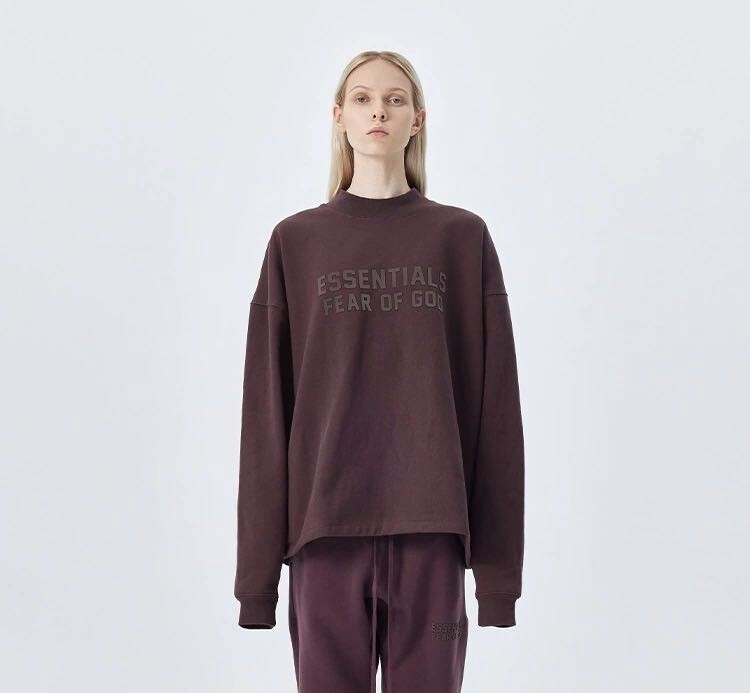 ESSENTIALS SWEATSHIRT/ PLUM
