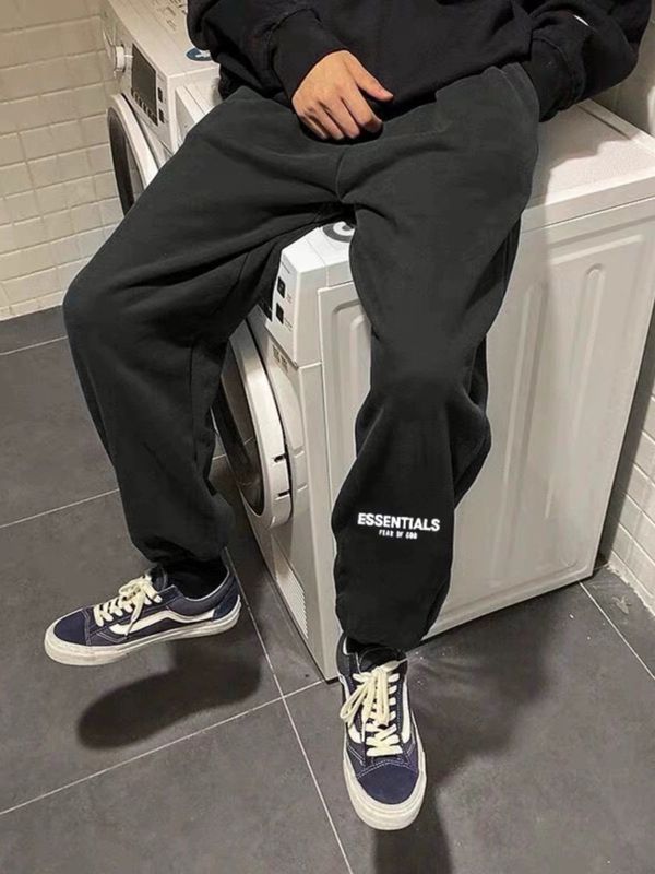 ESSENTIALS BLACK PANTS