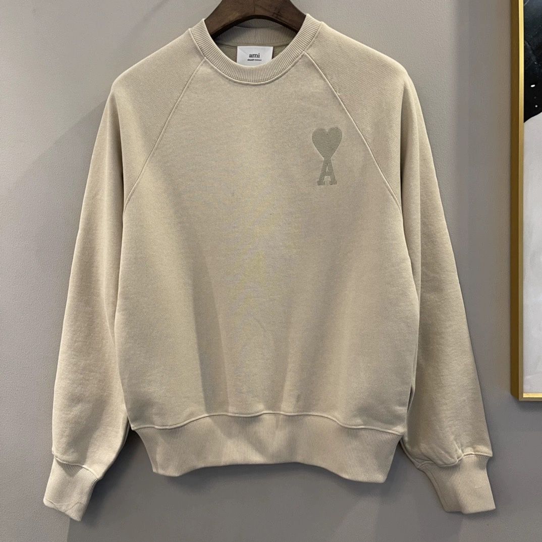 AMI KHAKI SWEATSHIRT