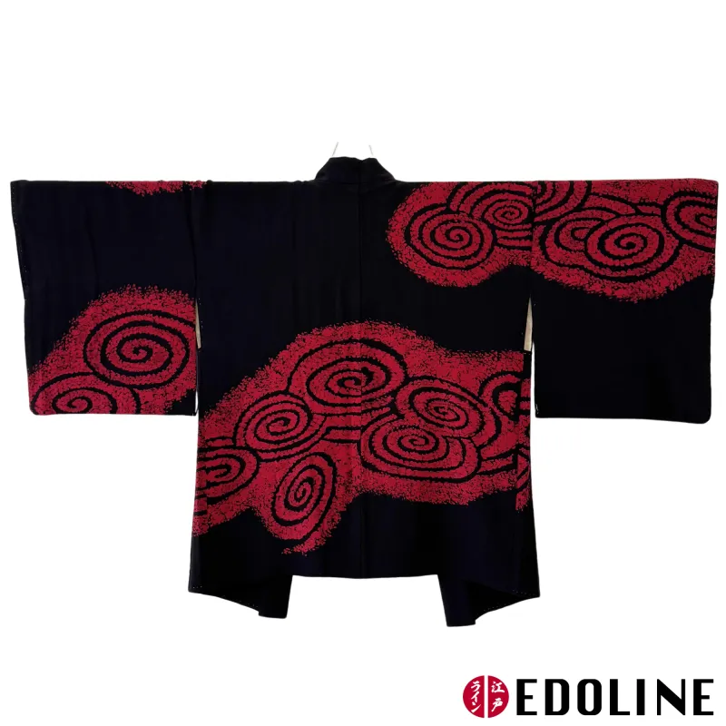Schwarz-Roter Haori