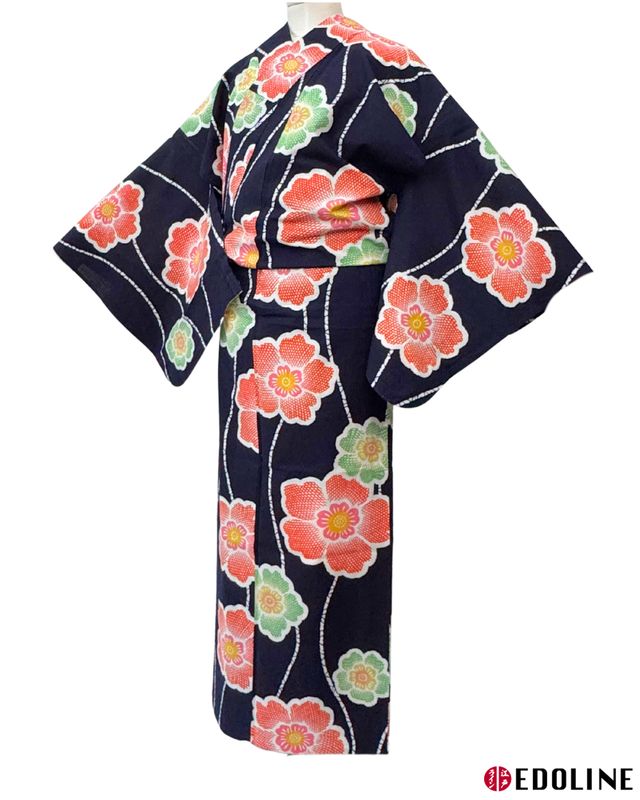 Dunkel-blauer Yukata mit roten und grünen Blumen