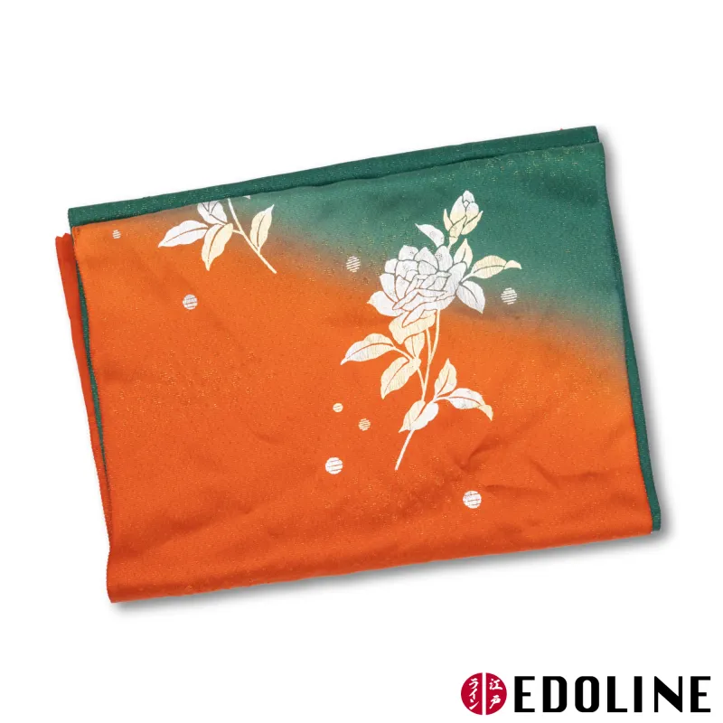 Orange-Grünes Obiage mit goldenen Rosen