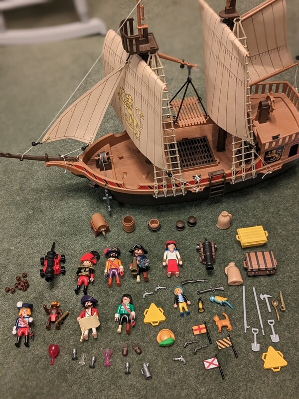 Playmobil 3750 Pirate Ship 1990 Vintage