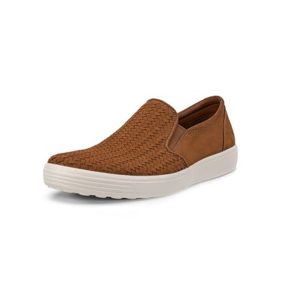 470764  M Soft 7 Woven Slip On