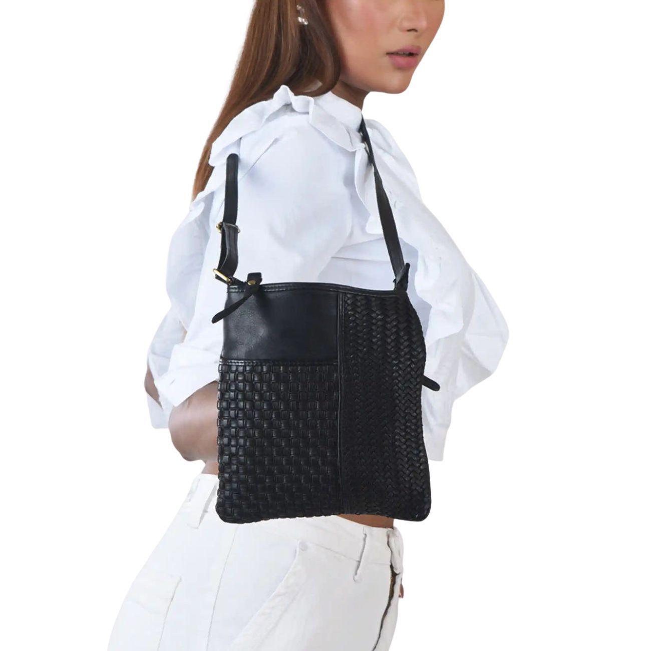 Pixie, Color: Black