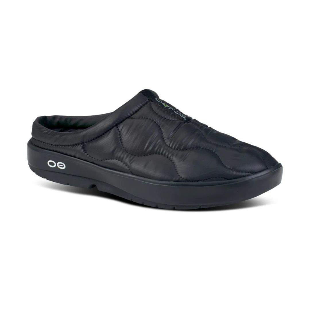 W Oocoozie Thermo Mule, Color: Black, Size: 8