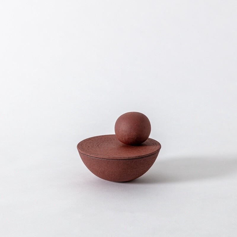 Rounded Lidded Vessel with Sphere, Red