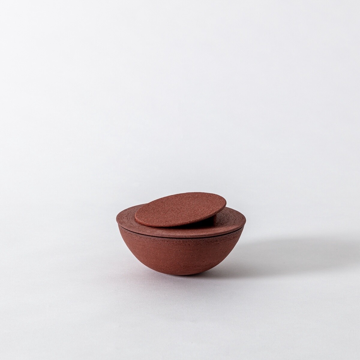 Rounded Lidded Vessel with Circle, Red
