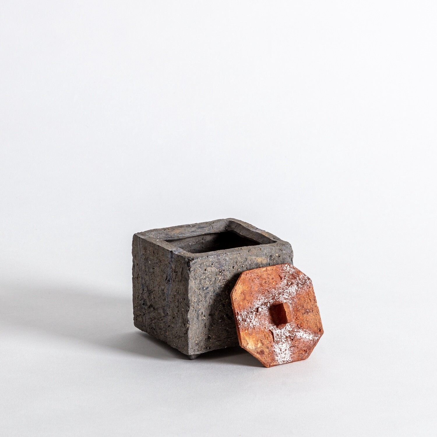 Bizen Ware Incense Burner n. 16