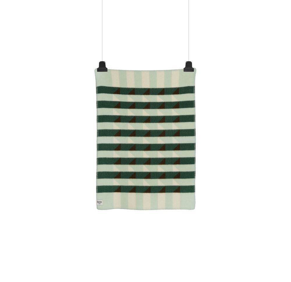 Kvam Green throw