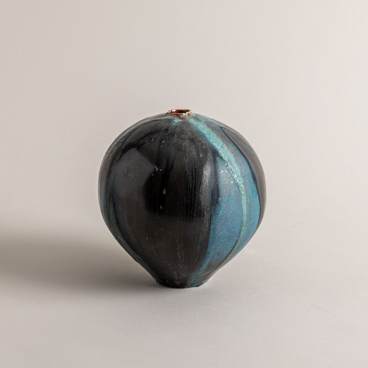 Blue Vessel n. 17