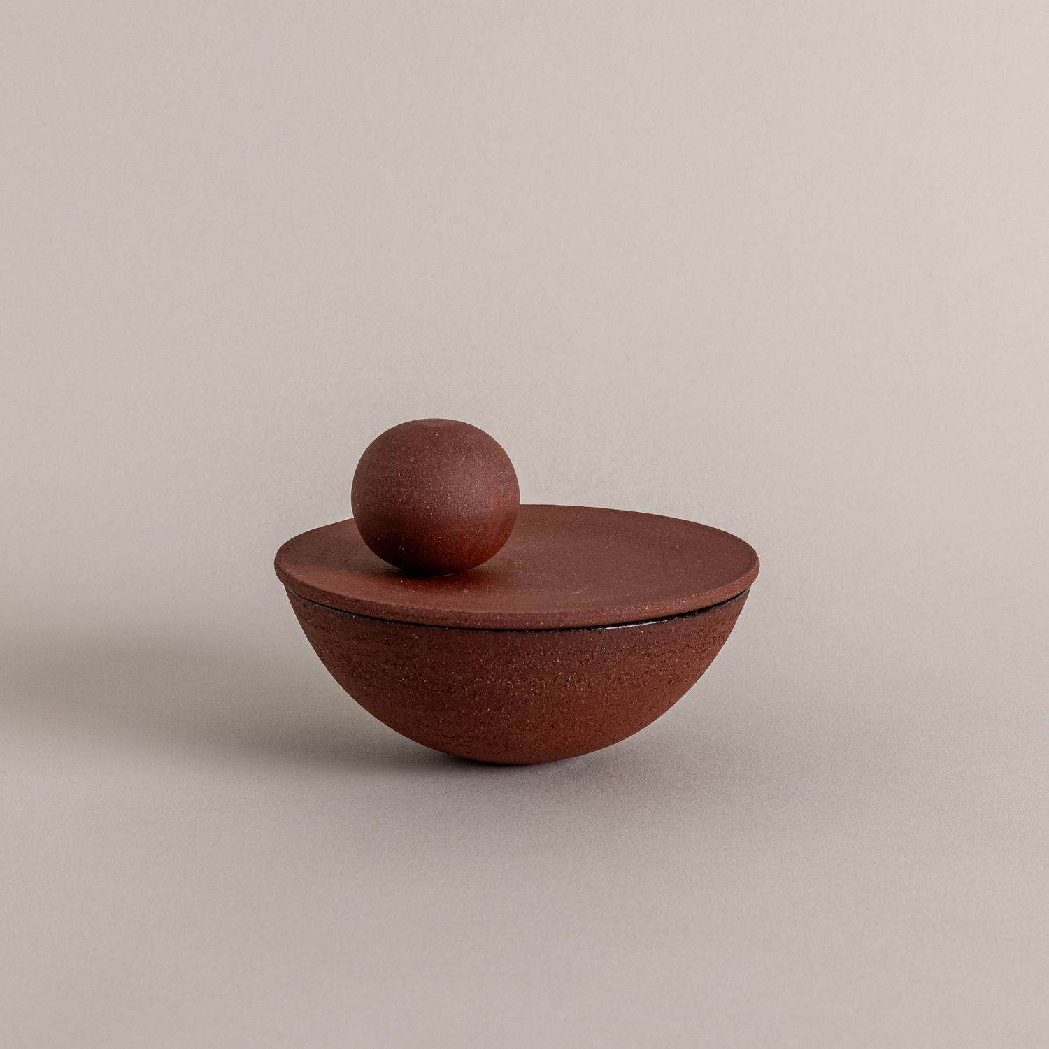 Rounded Lidded Vessel with Sphere, Red