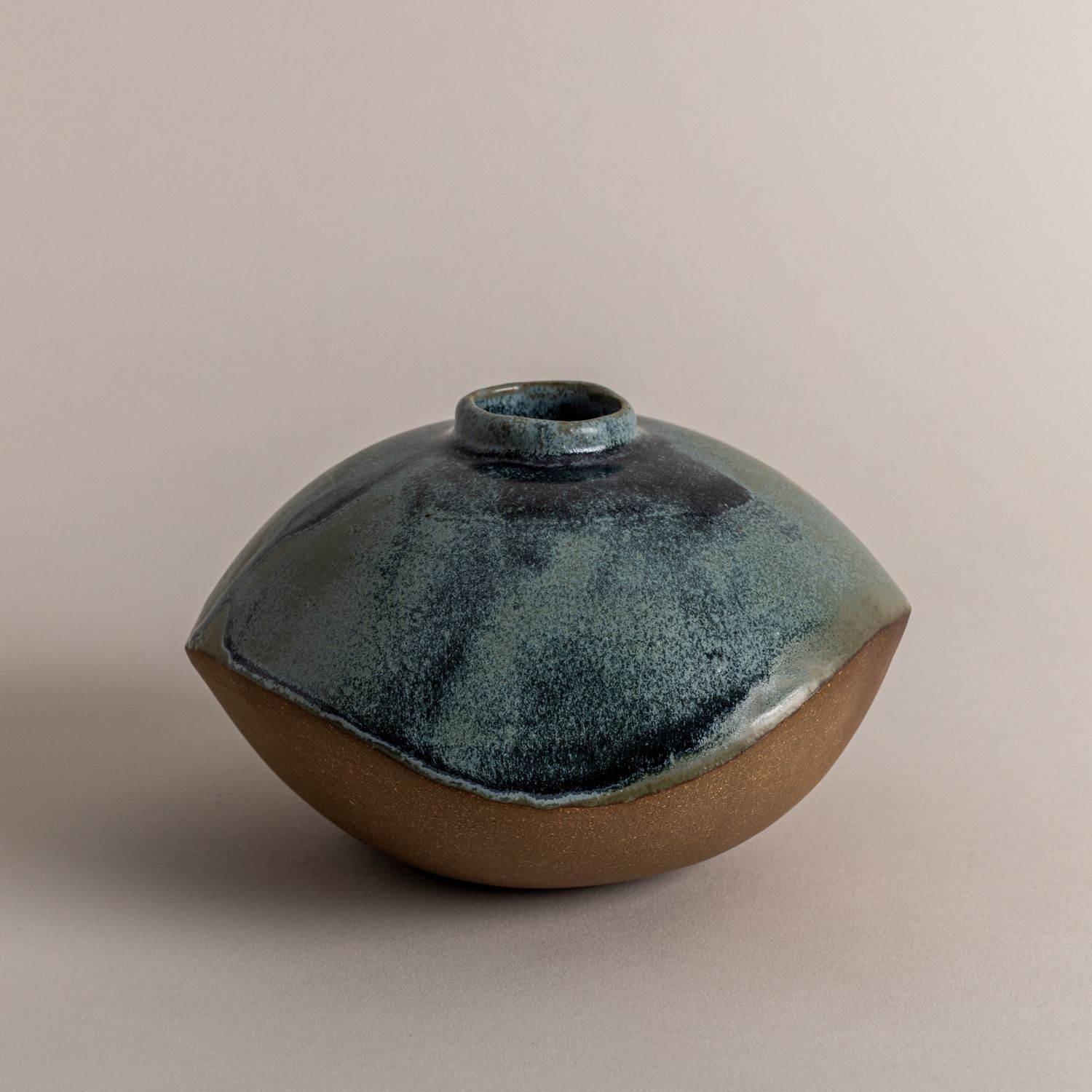 Ellipse Vessel n. 4