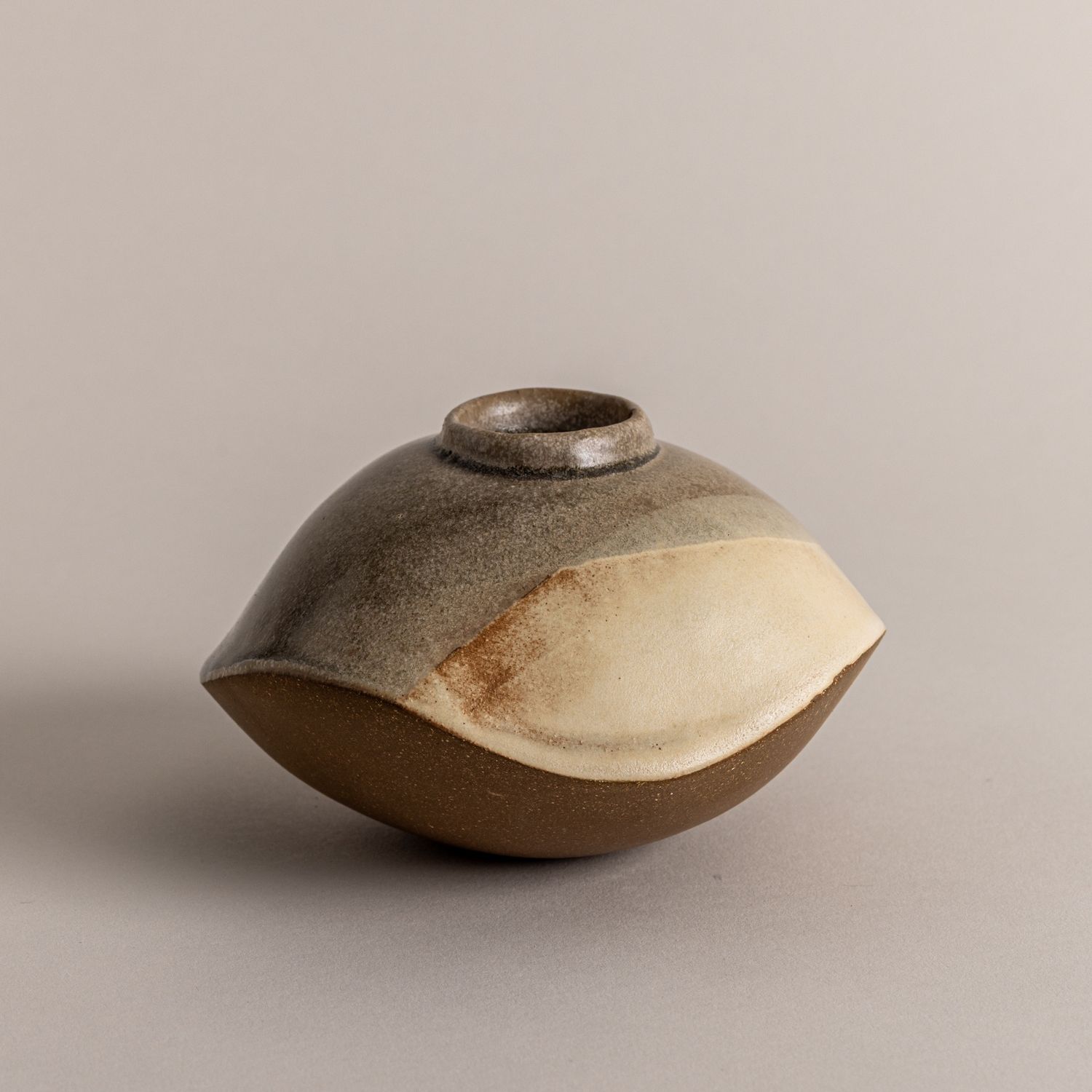 Ellipse Vessel n. 7