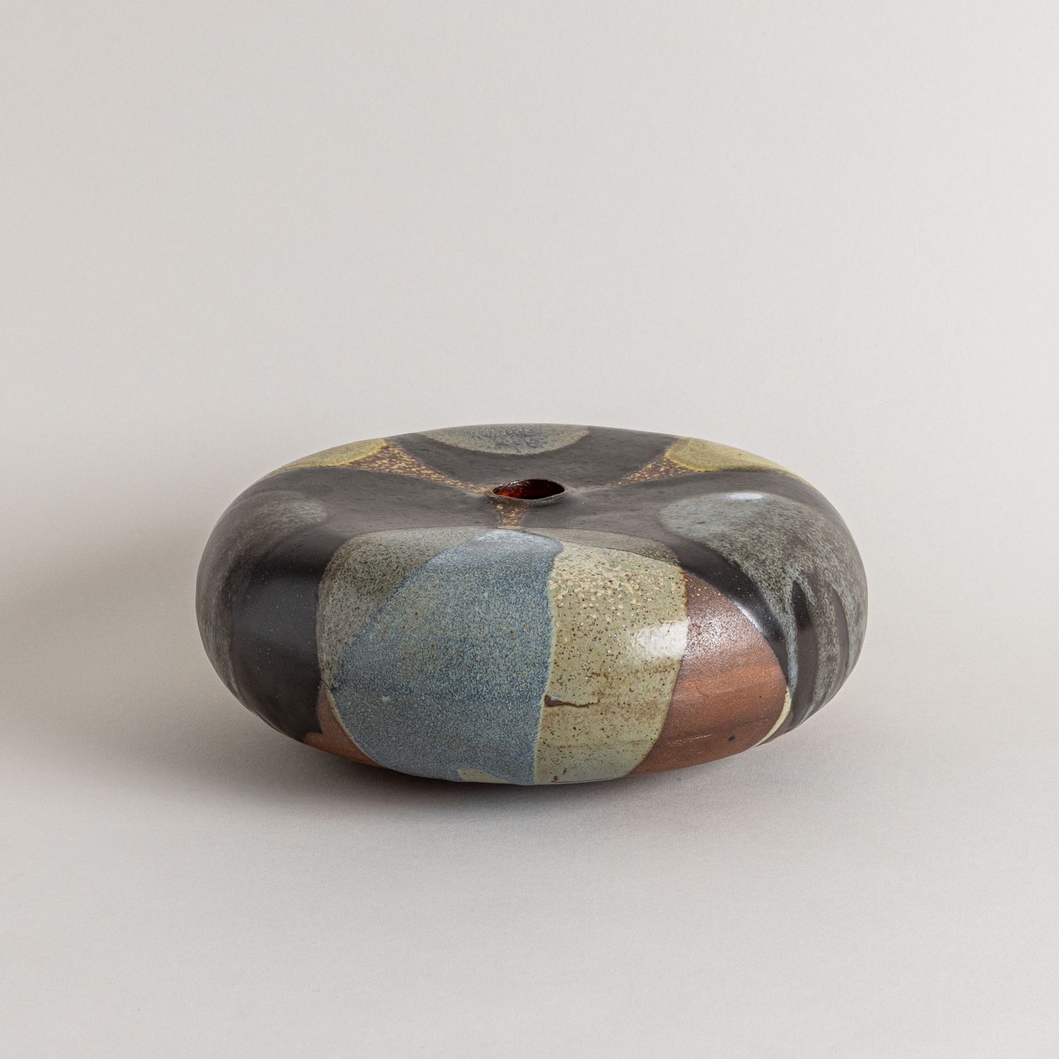 Multi-Colored Disk Vessel