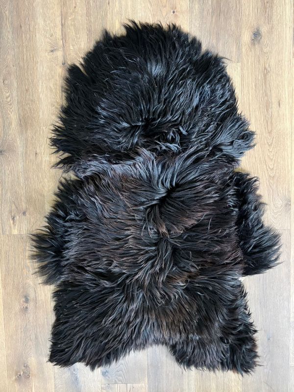Black X Large Pelt Black X Large Pelt