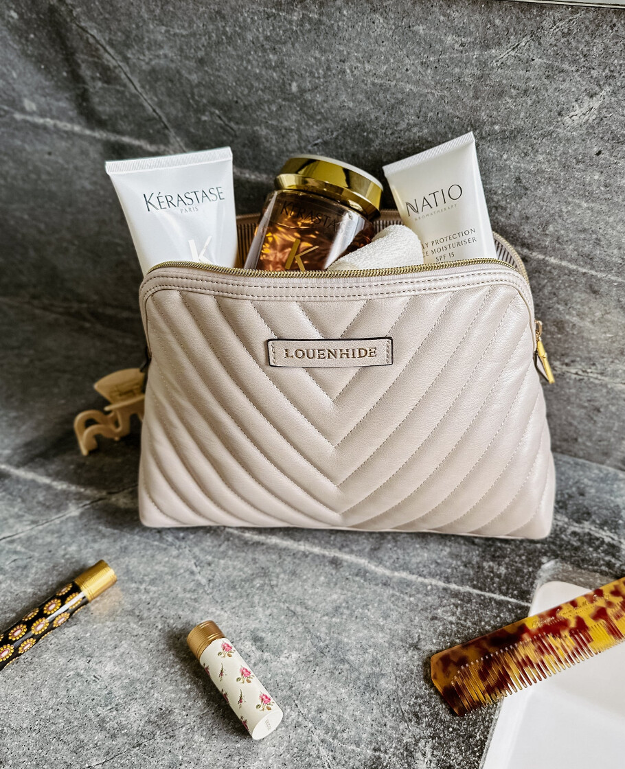 Positano cosmetic bag