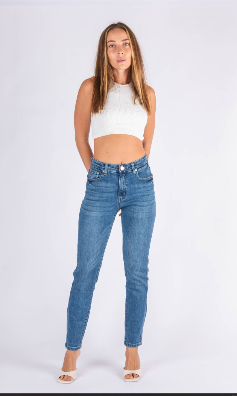 The Skinny Straight 3049
