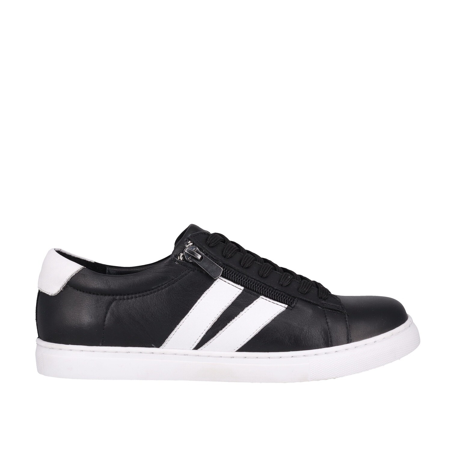 Ultimate, Size: 37, Colour: Black/White