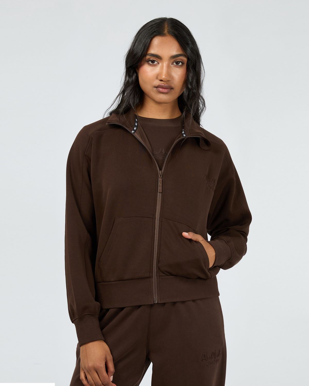 Luxe Active Zip Through AAE