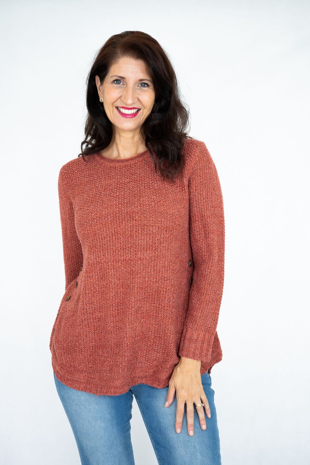 118323 Button detail Jumper